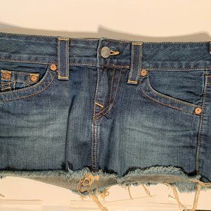 True Religion Mandy Micro Mini Denim Jean Skirt 26 Blue Raw Fray Hem Pockets USA